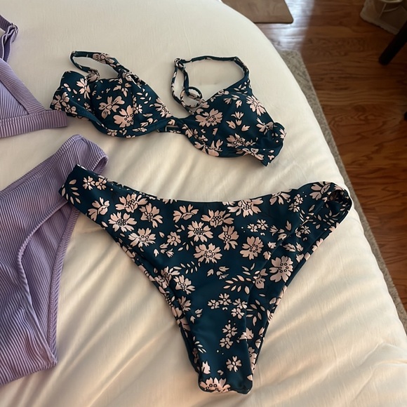 Bikini bundle - Picture 6 of 6